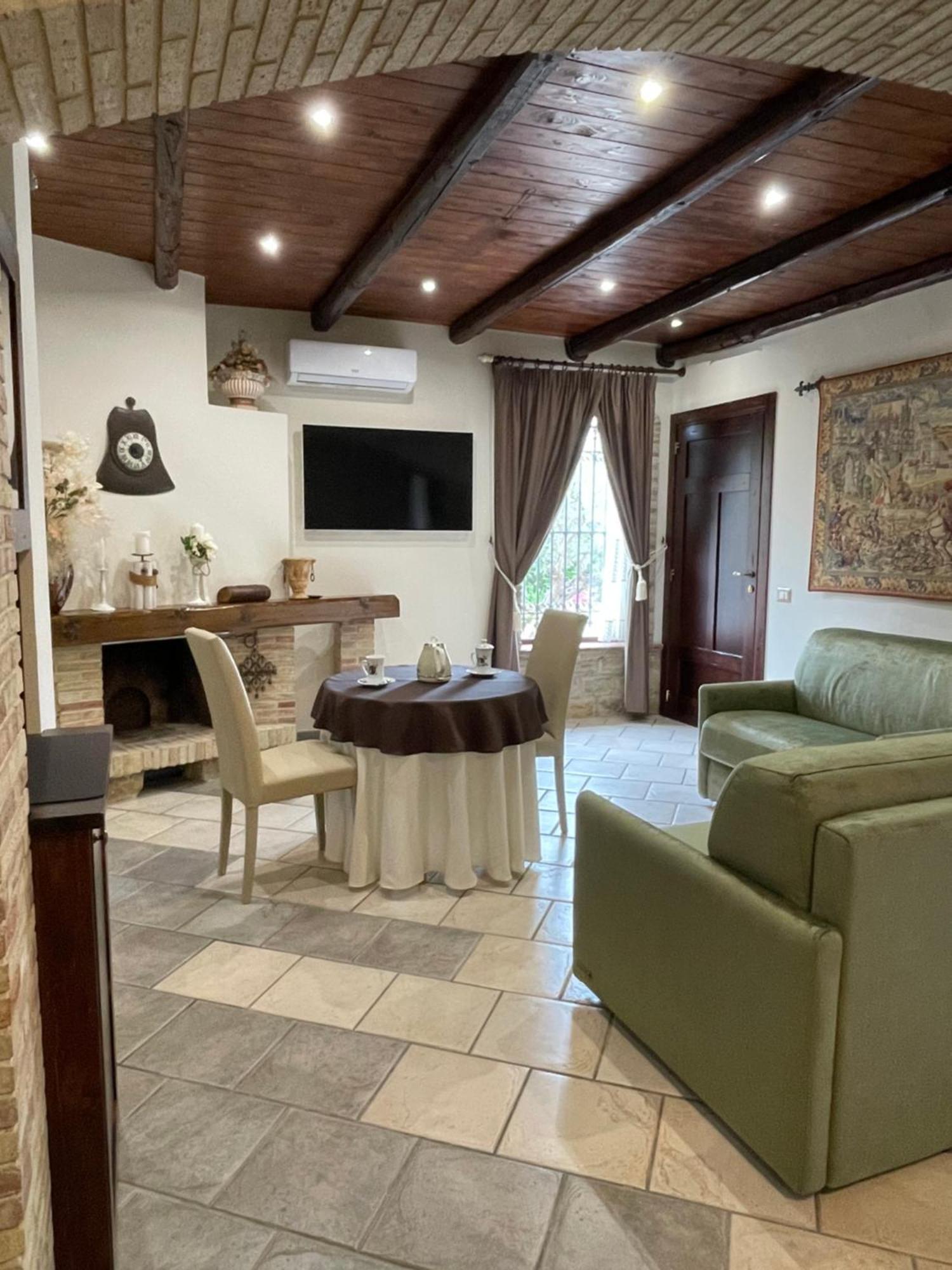 Villa Russo カルタニッセッタ エクステリア 写真